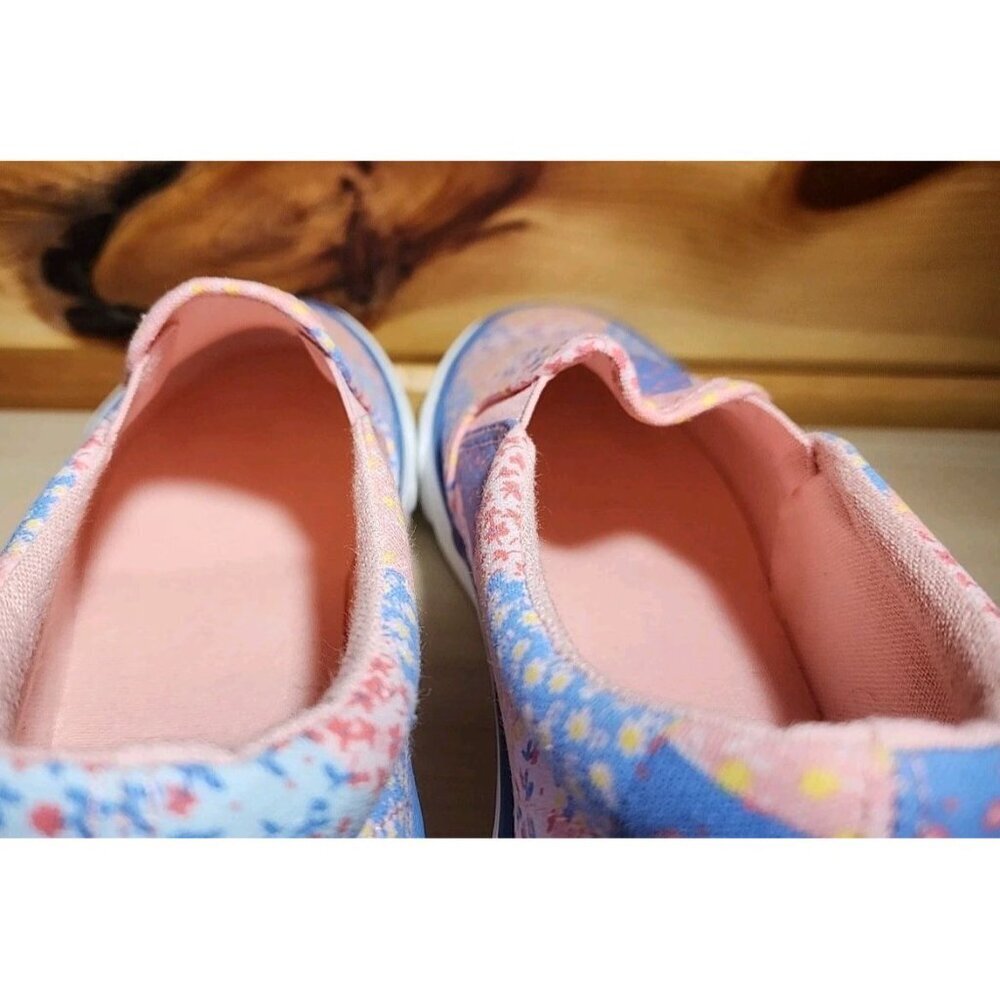 Lily & Dan Girls' Slip-On Canvas Shoes-Patchwork Pastel Floral-Size 2-NEW in Box - Picture 8 of 11